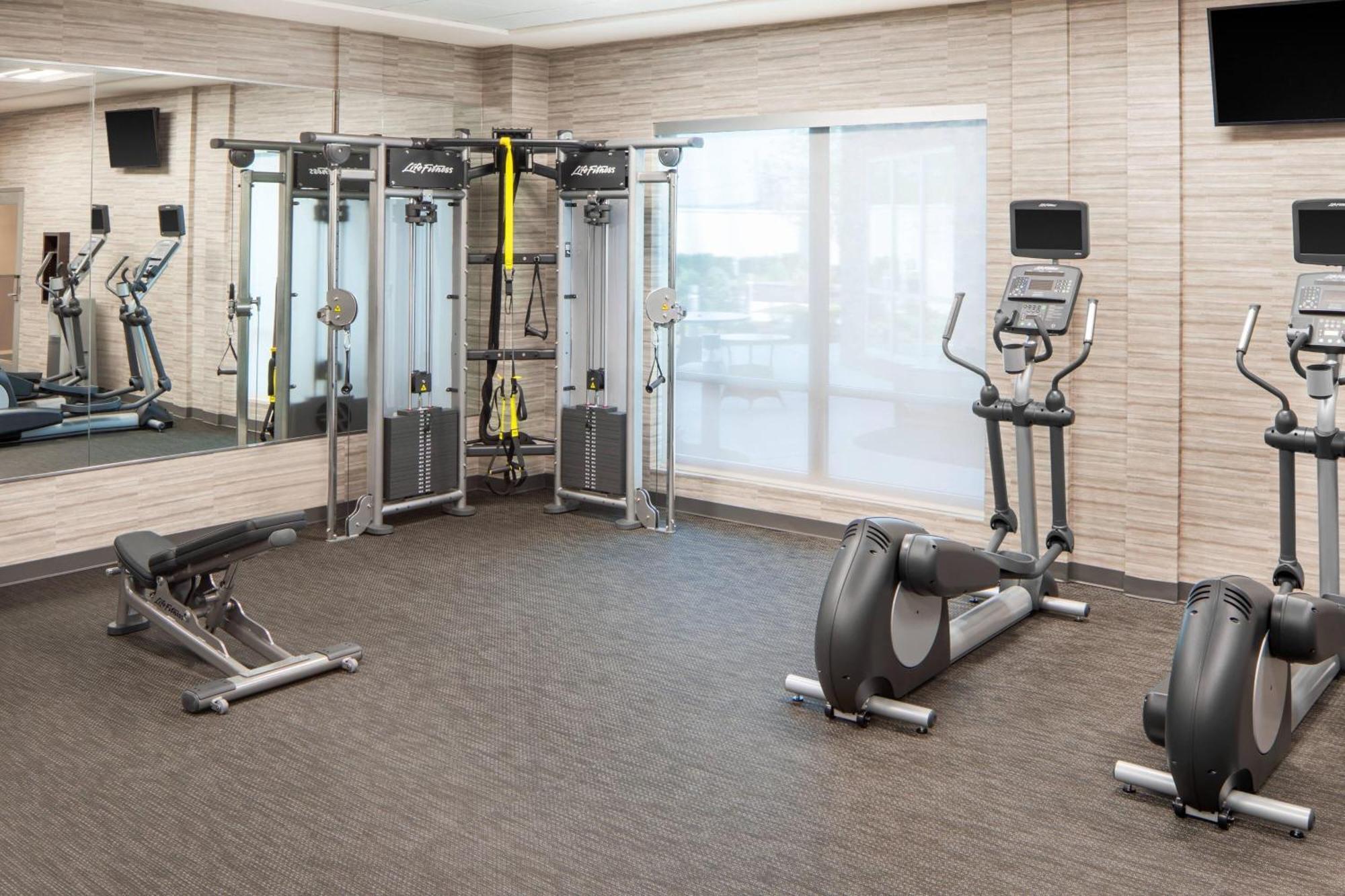 מלון Courtyard By Marriott Wayne Fairfield מראה חיצוני תמונה