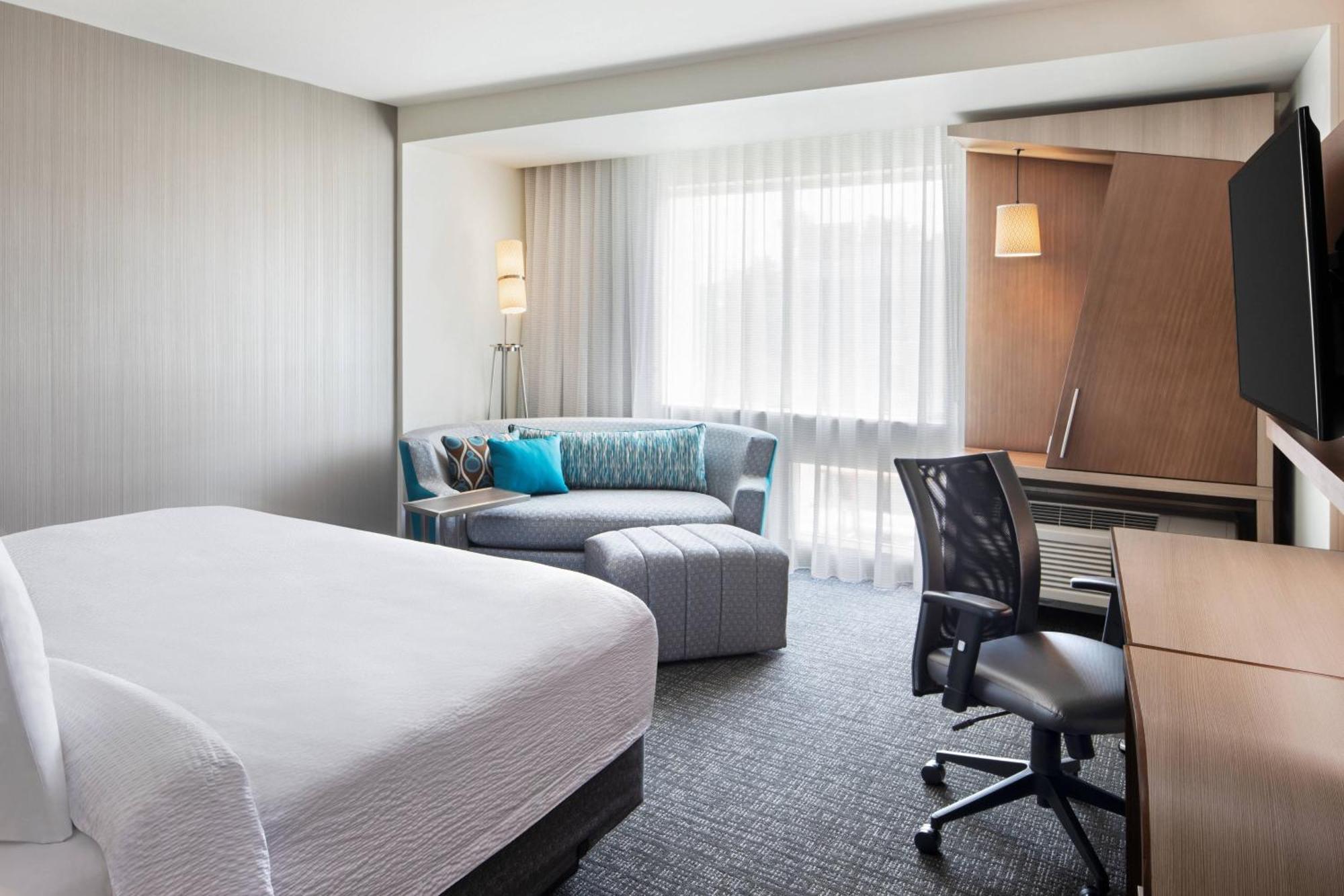 מלון Courtyard By Marriott Wayne Fairfield מראה חיצוני תמונה
